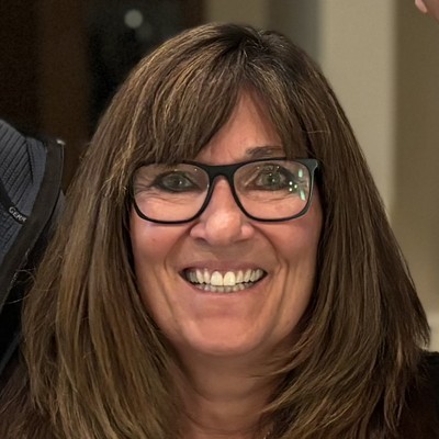Avie Rosacci